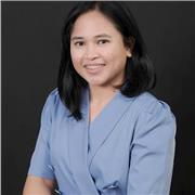 Native english person with 8 years professional experience offers private English lessons or tutoring